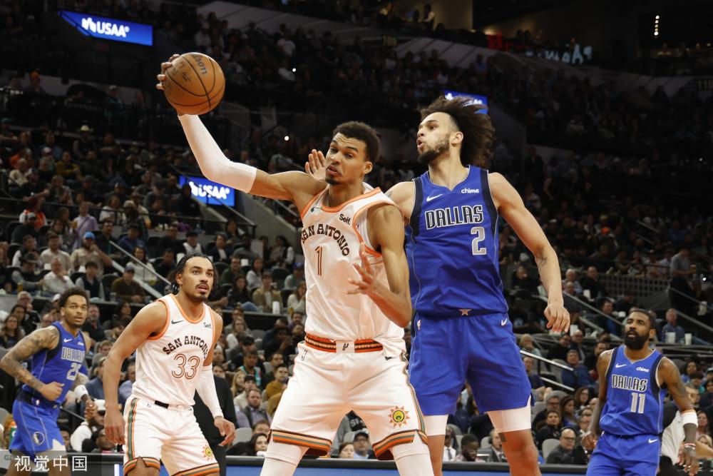 队配合上也 队配合上也